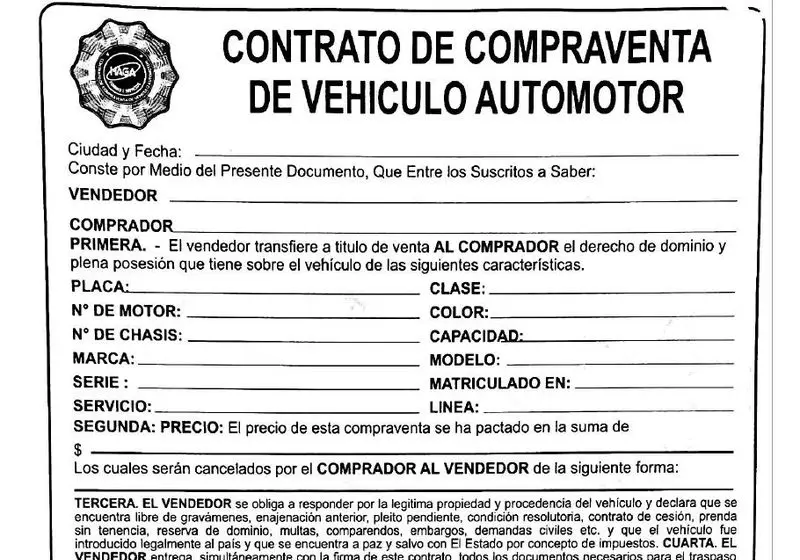 Vista previa de la primera página del contrato de compraventa de vehículo automotor en PDF